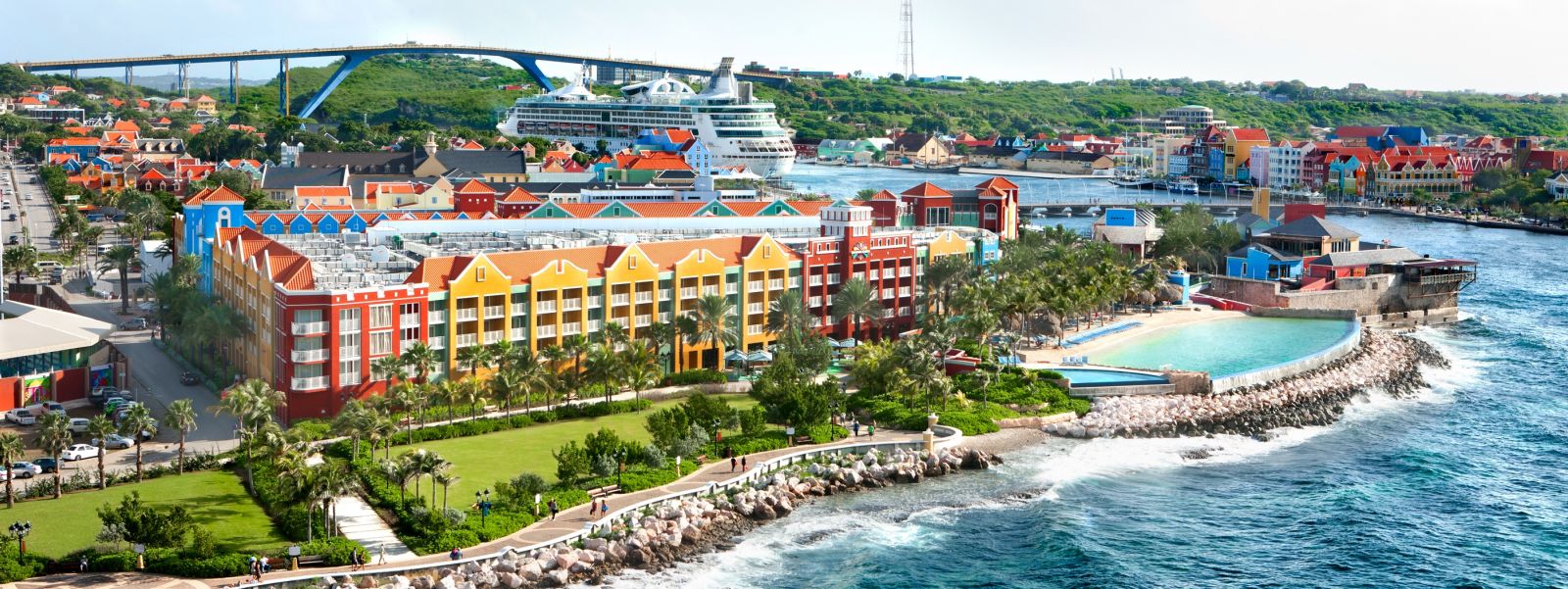 Renaissance Resort na Kòrsou i Aruba tòp den Canada su Monarc.Ca ‘Readers Choice Awards’