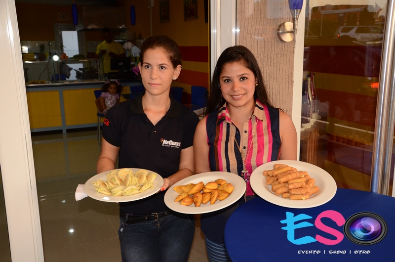 “NAGUARA” A HABRI SU PORTA DEN CHOBOLOBO SHOPPING CENTER Un restorant típiko ku sason Venezolano pa henter famia!
