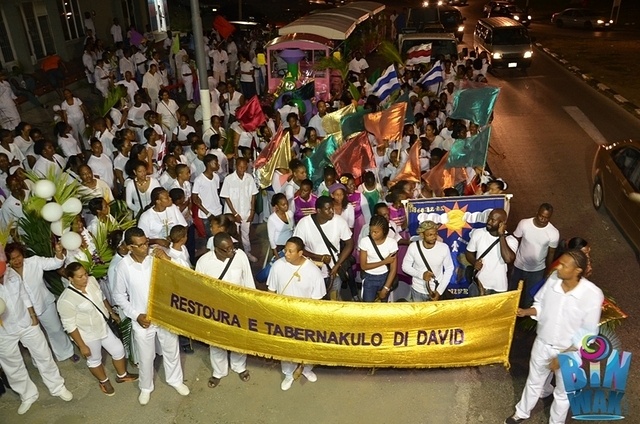 Iglesia Lluvia de Bendición Curaçao ta invita na Marcha ‘Succot 2013’