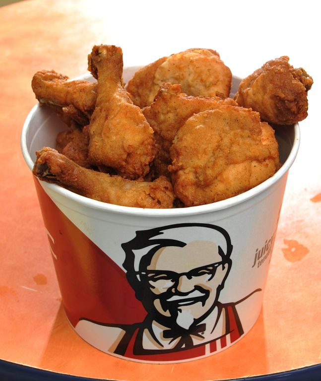 KFC ta introdusí pa tempu limitá su ‘Whattadeal Bucket’ …E mihó dil ku tin, ta na Kentucky Fried Chicken…