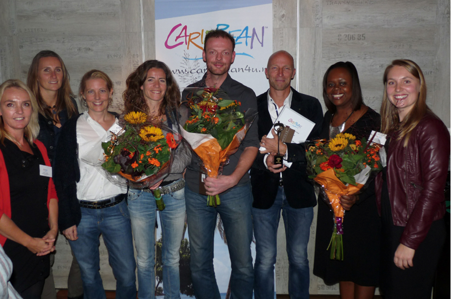 1e en 3e prijs voor artikelen over Curaçao tijdens de Caribbean Travel Writers Award uitreiking 2013