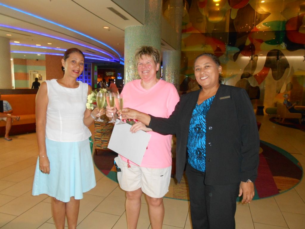 Renaissance Curaçao Resort & Casino  a risibí nan di 500,000 wéspet