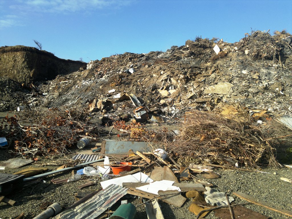 Afval dumpingen gaan door bij Koral Tabak