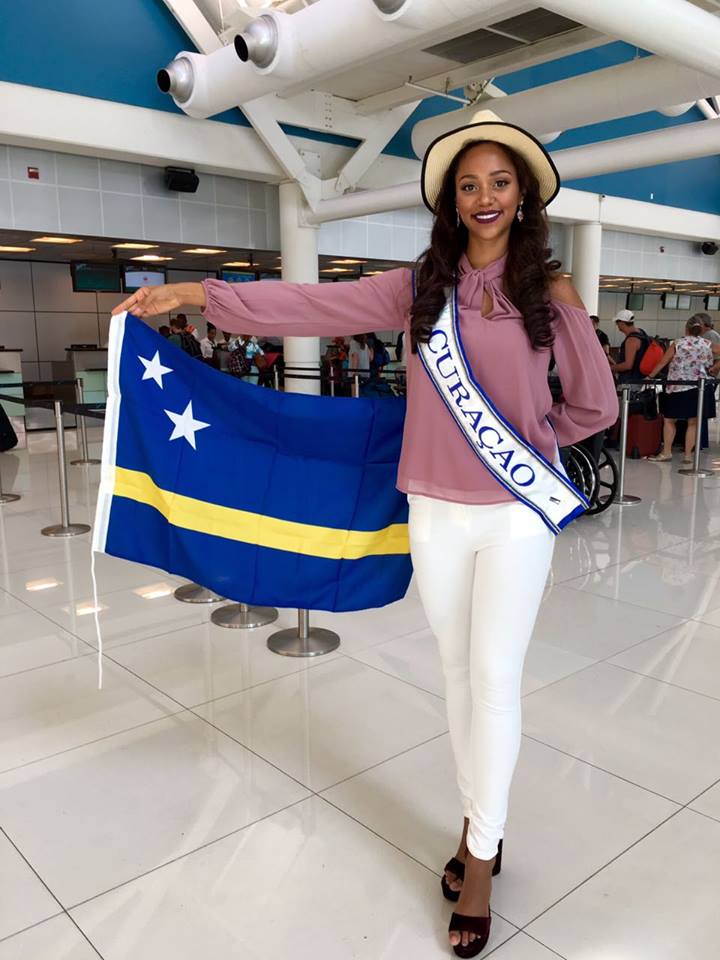 Nos Miss Curaçao Universe 2016, Chanelle de Lau rumbo pa Manila, Filipina.