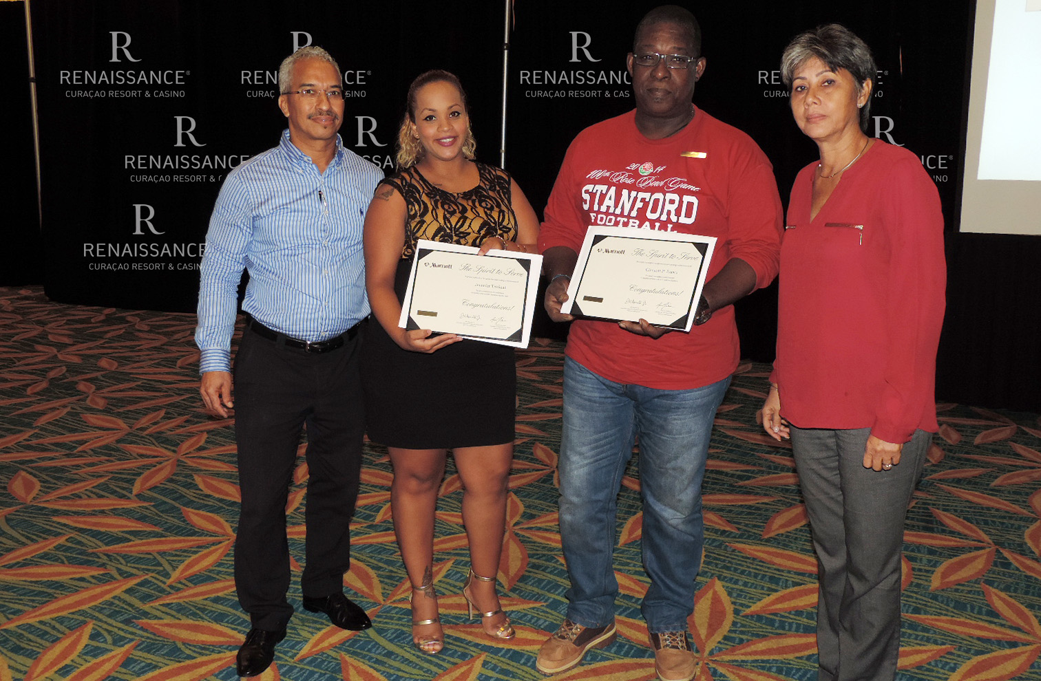 Renaissance Curaçao Resort ta felisitá  koleganan ku ‘Spirit To Serve Award’