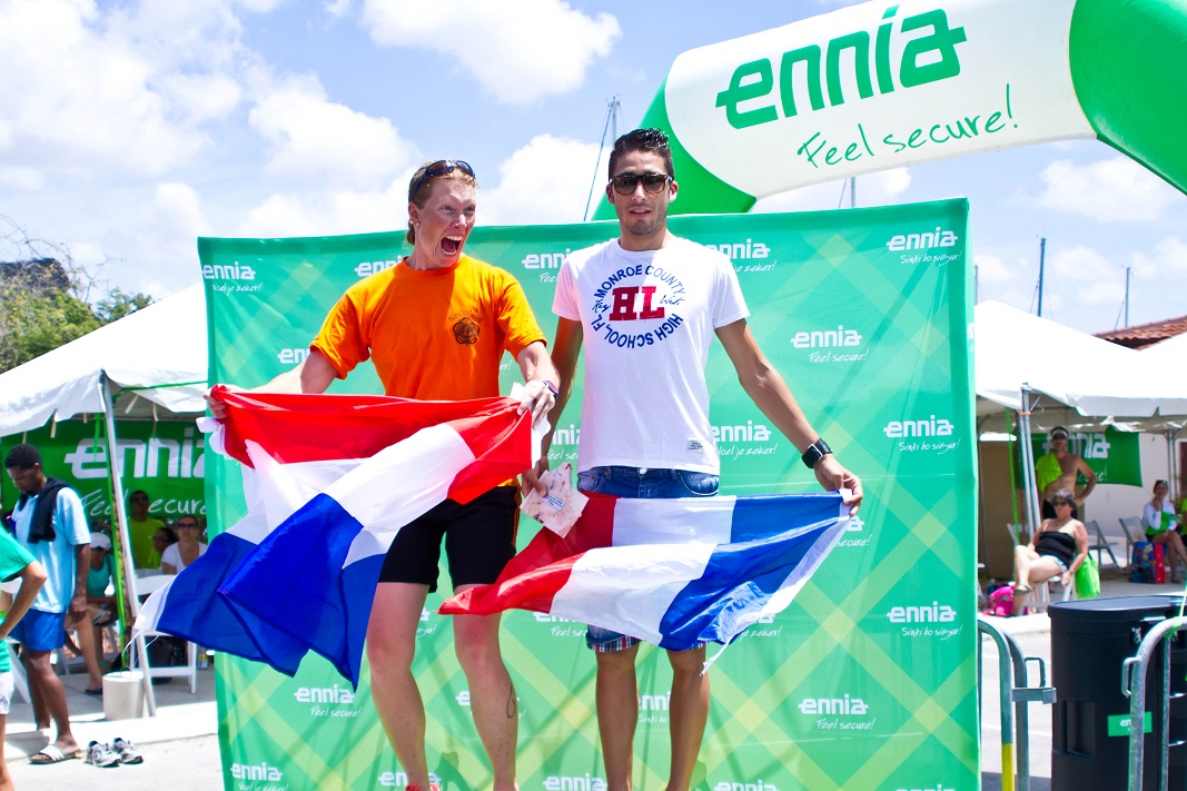 Eksitoso ENNIA Curaçao International Triathlon i Beach After Party