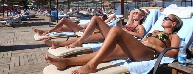 Turismo di estadia na yüli a registrá un oumento di 5% …..419.1 mion florin generá e promé 7 lunanan di aña…….
