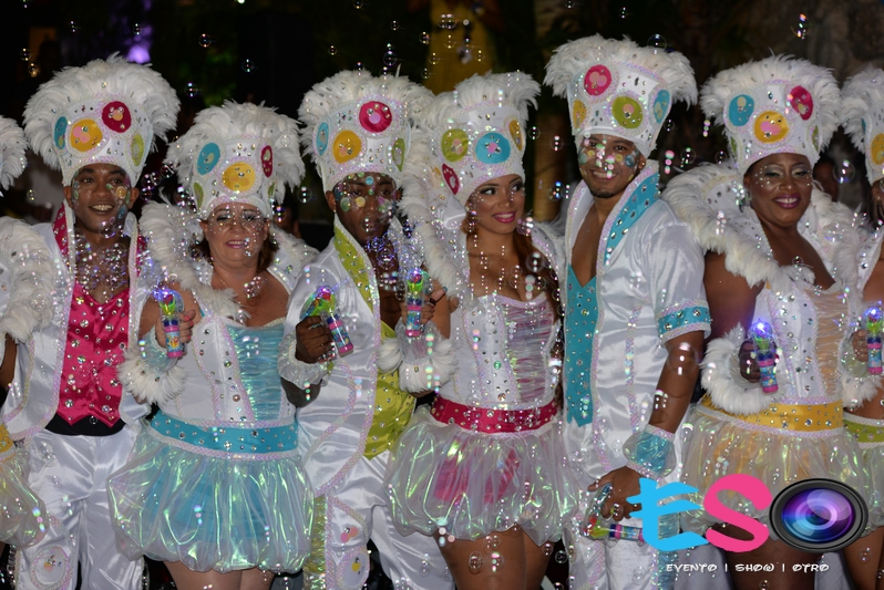 WEPA ku Konsepto i Show di Trahe pa Karnaval