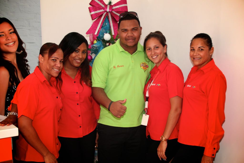 Bo garoshi yen yen tur siman ku Digicel!