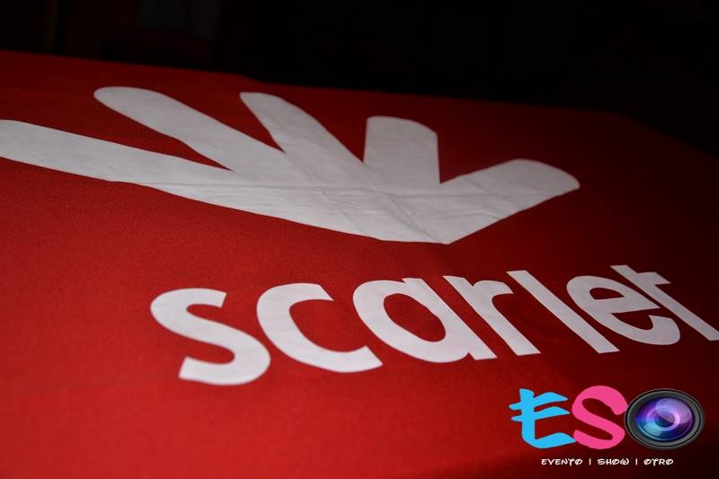 Scarlet Kòrsou, eksistiendo eksitosamente 14 aña kaba riba nos isla