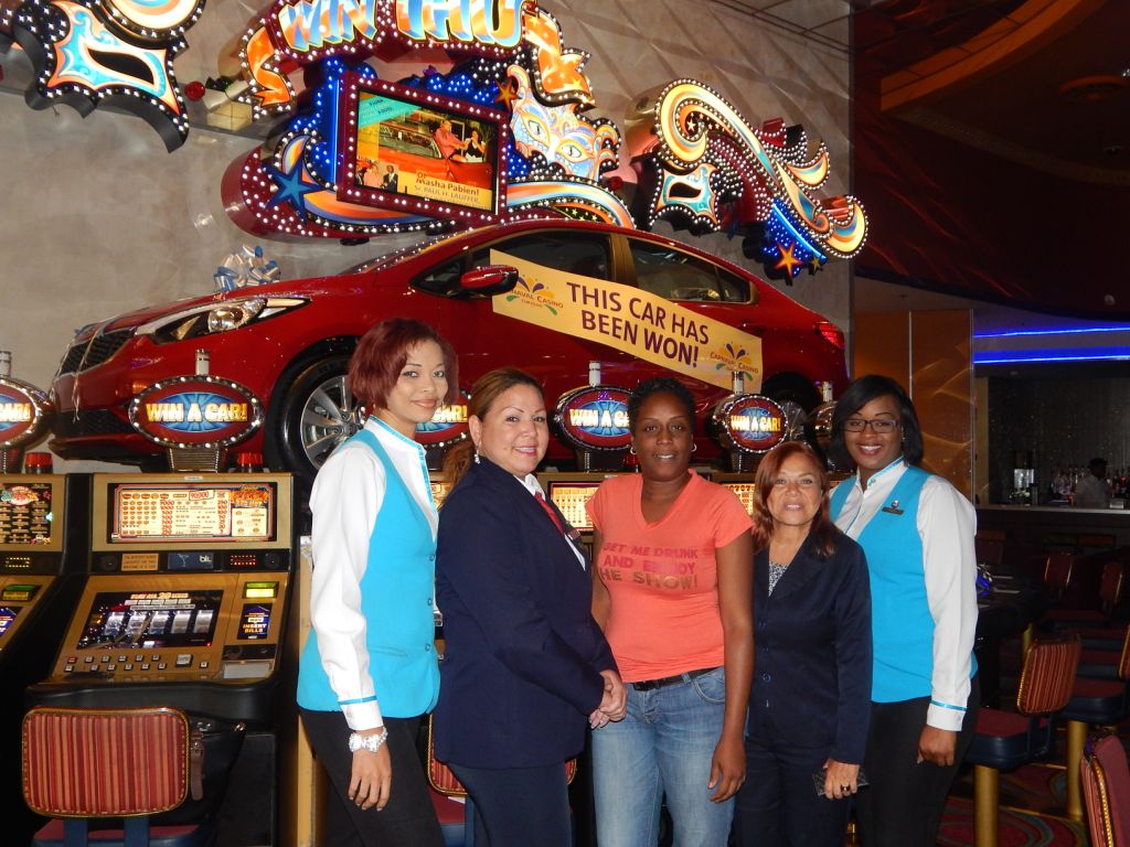 KIA Cerato #98 di Carnaval Casino a wòrdu ganá