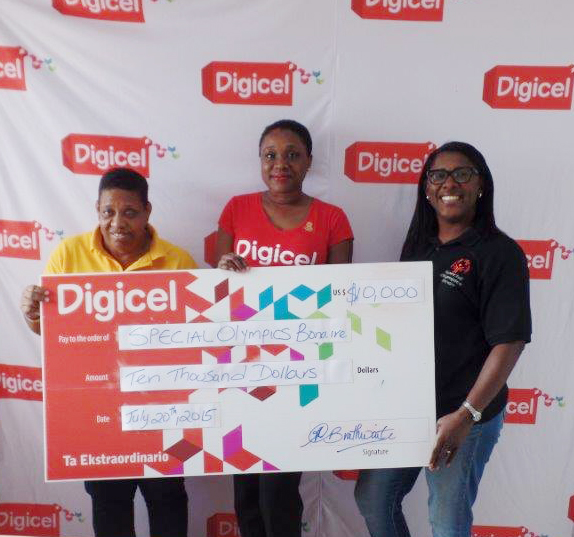 Special Olympics ta risibí patrosinio for di Digicel Bonaire  pa nan partisipashon na Weganan Olímpiko Los Angeles 2015