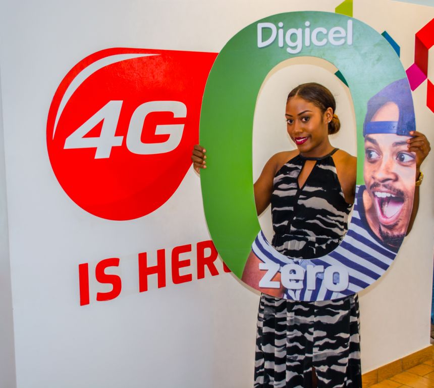Thaelis Jacobs ta gana 2 pasashi pa e destinashon di su eskoho den Digicel su ‘Summer Campaign’