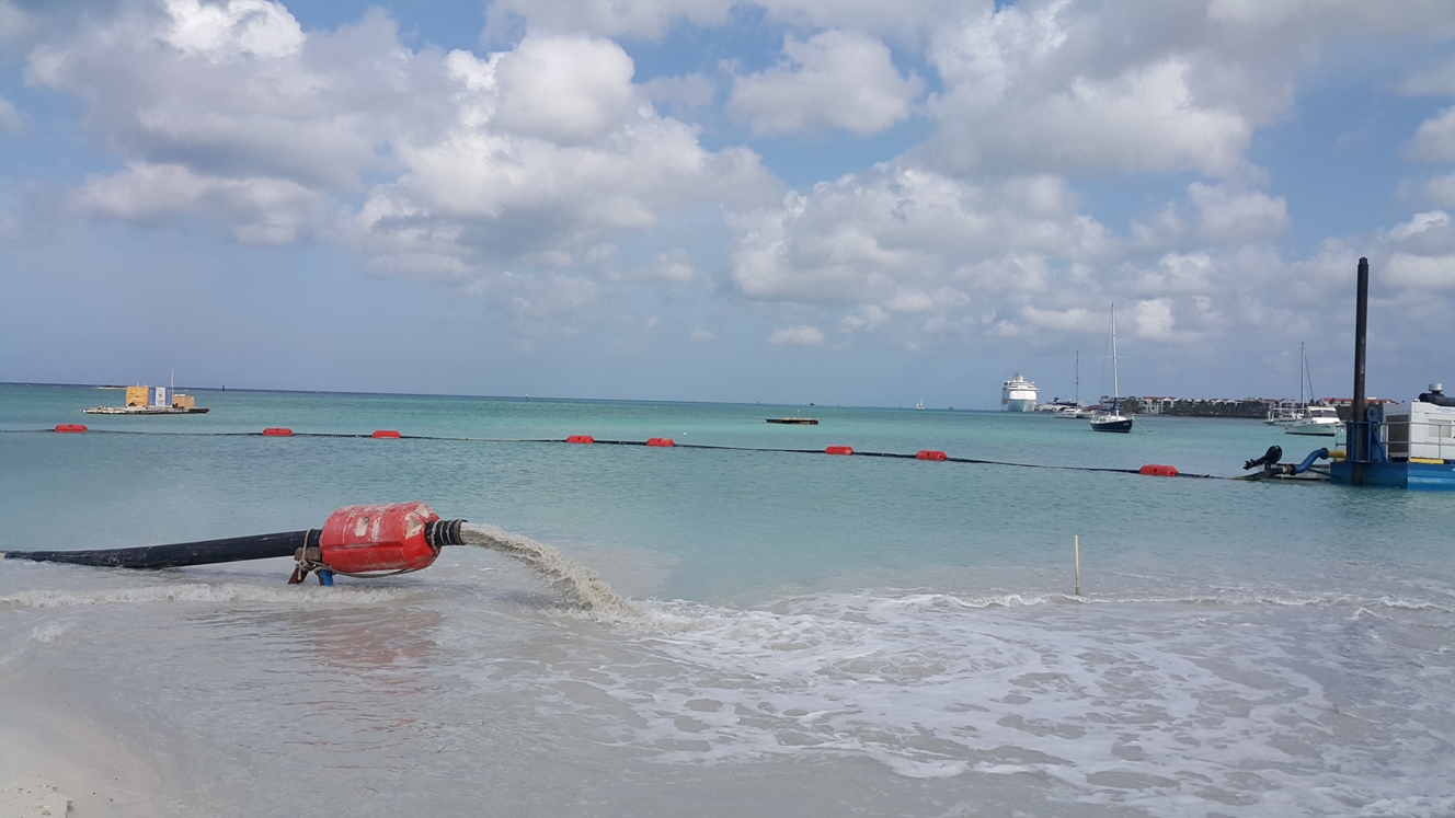 Proyecto di facilidad na Surfside Beach lo culmina pa fin di october