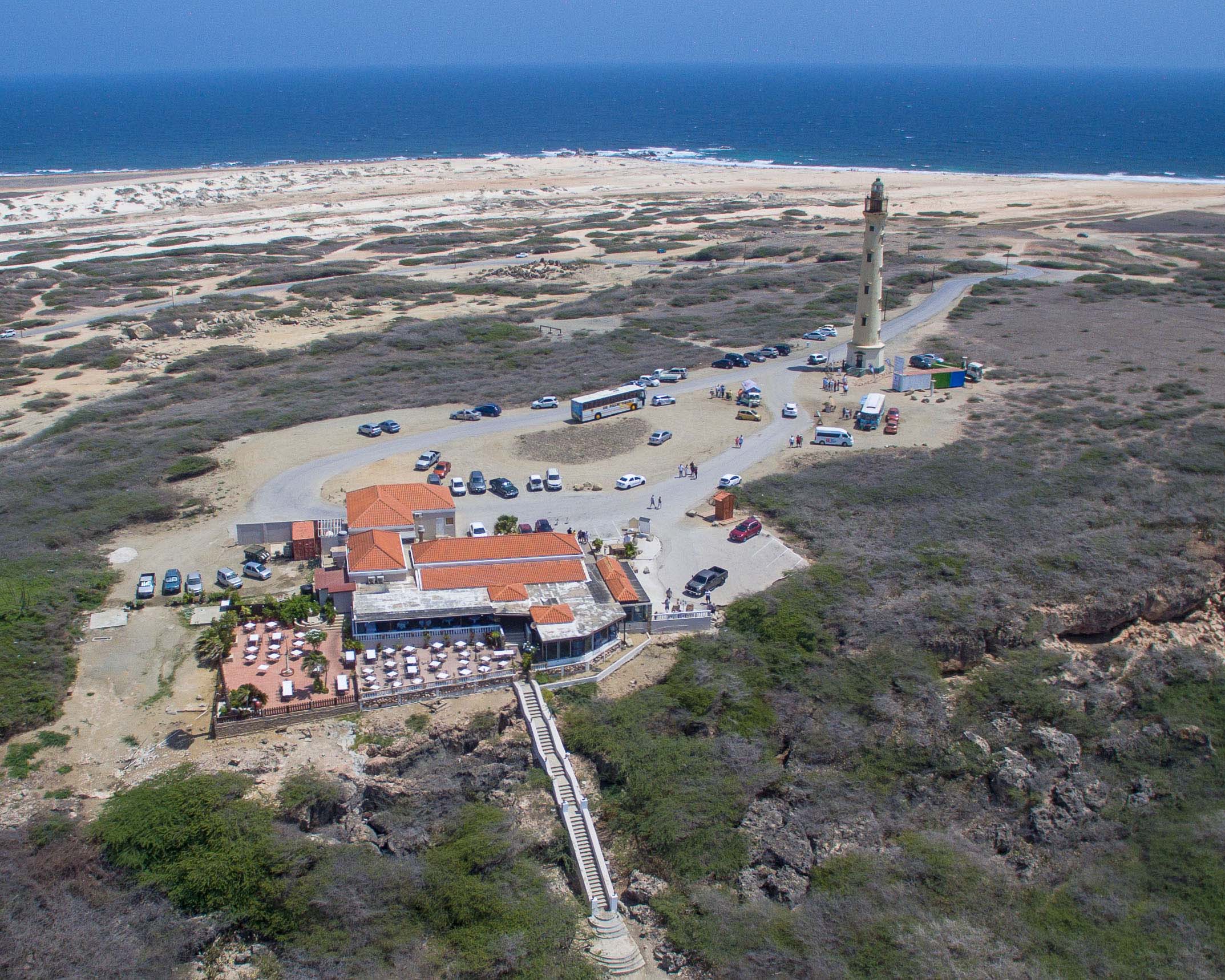 Un total di 36 monumento tanto publico como priva cla pa proteccion legal