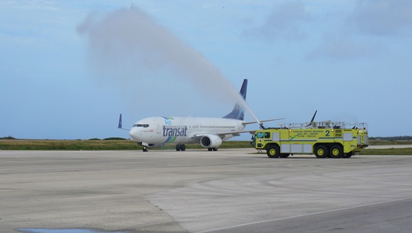 Air Transat a inougurá buelo for di Toronto pa Kòrsou