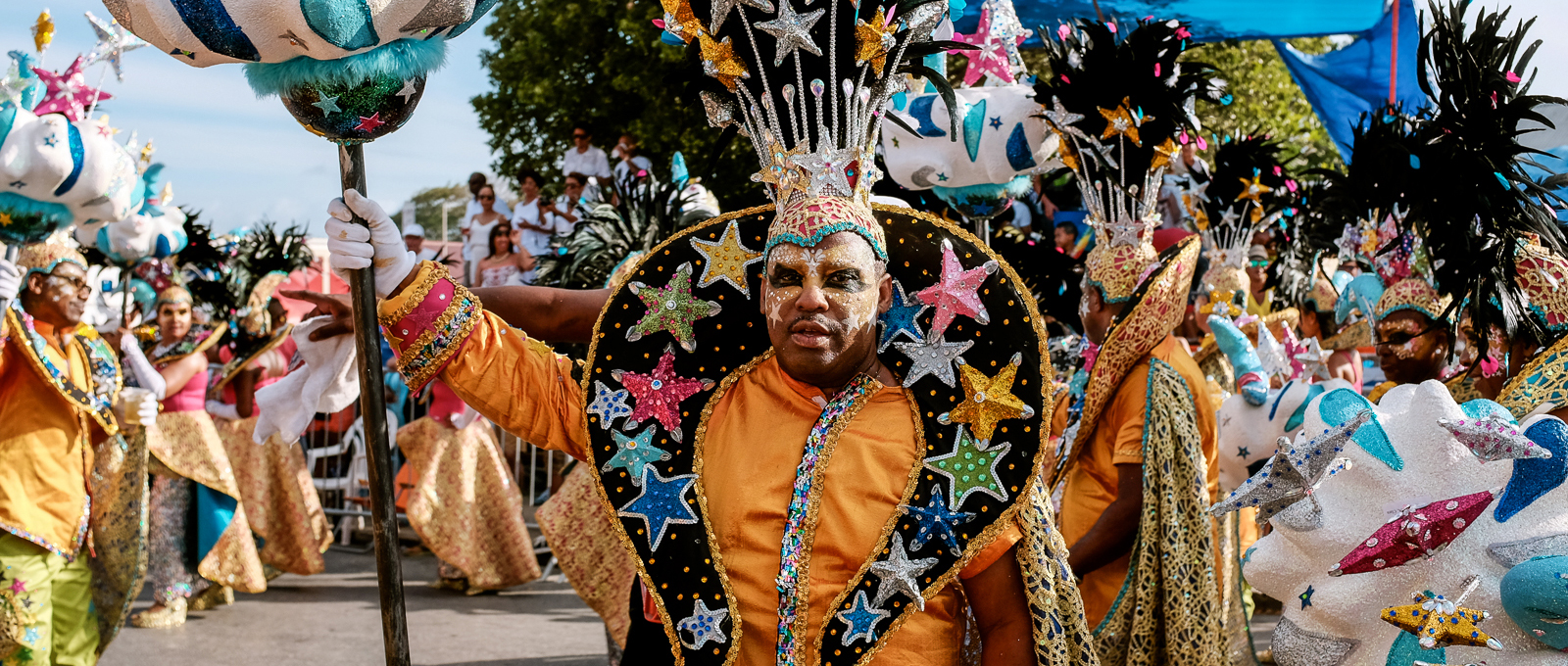 ENNIA ta kontribuí na un karnaval sigur i salú