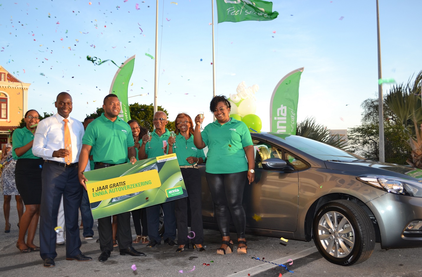 Penshonado di ENNIA ta drenta aña nobo ku un Kia Cerato 2016