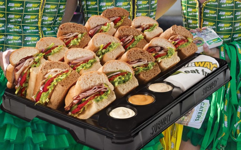 Subway platter Carnaval-press
