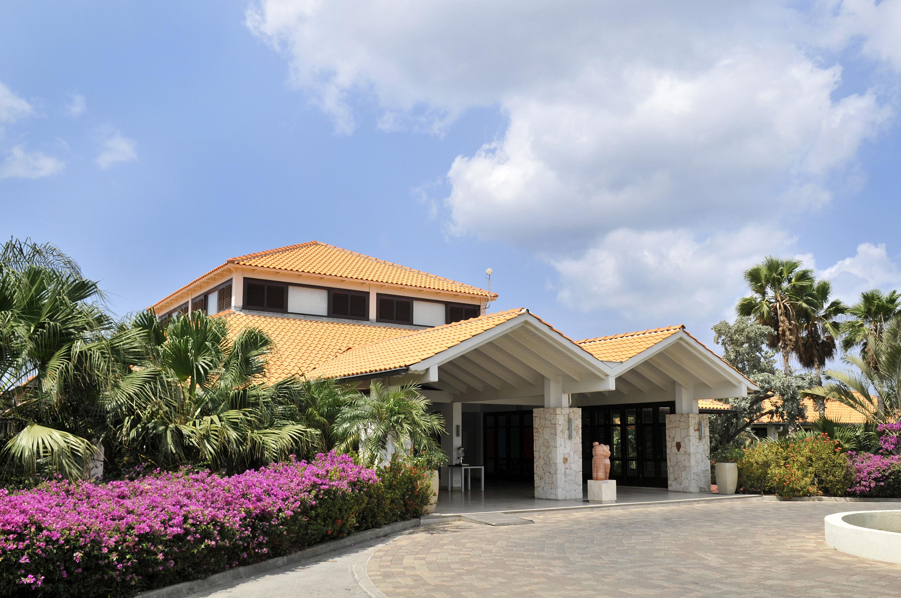 Floris Suite Hotel ta gana ketu bai na popularidat