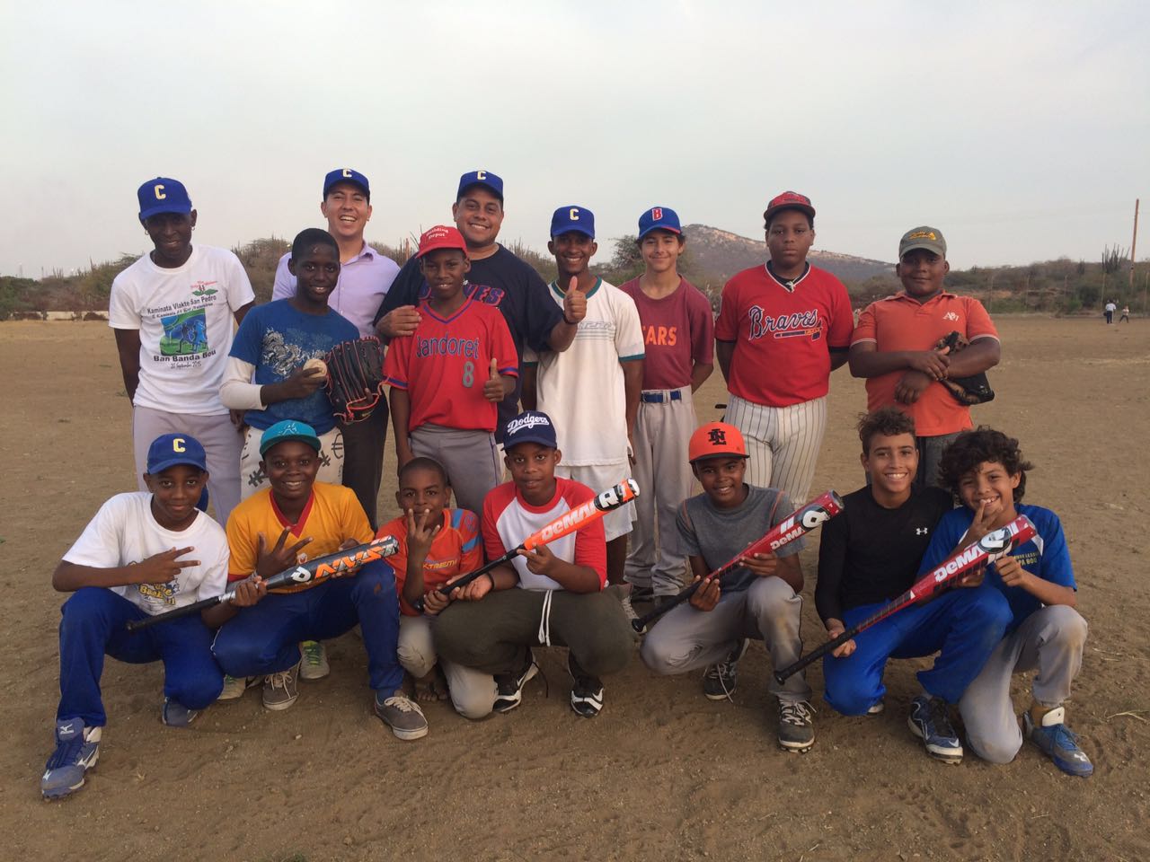 Blue Bay Curaçao Baseball Week Donashon di St. Michiel Sharks