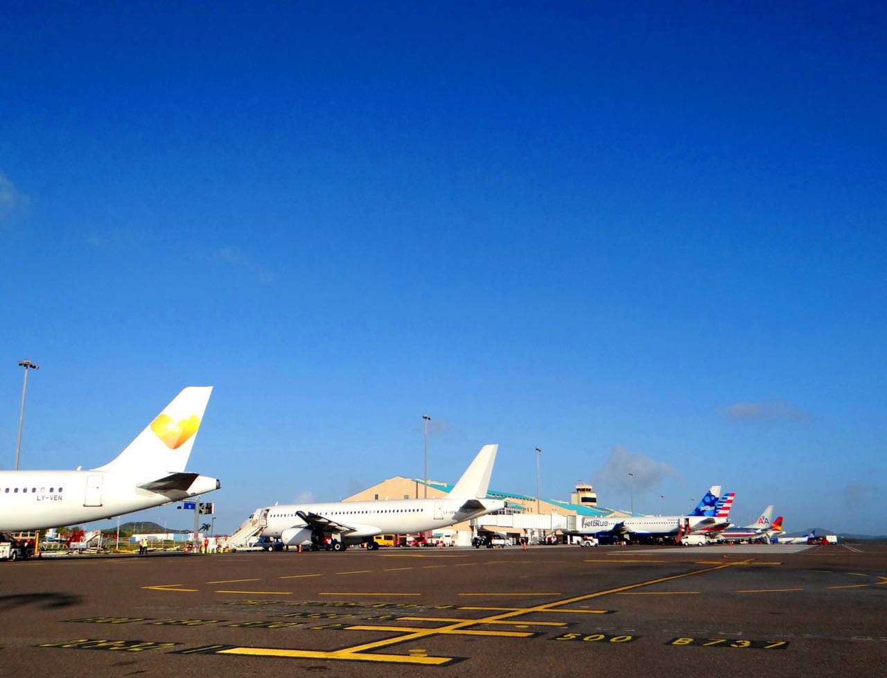 Cantidad di vuelo y stulnan for di Merca pa Aruba ta conoce un crecemento di 4 porciento