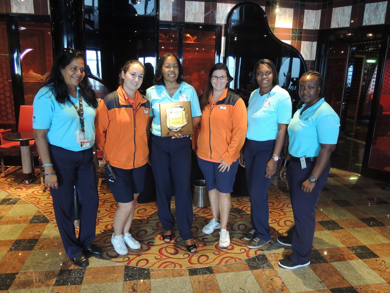 ATLANTIS ADVENTURES CURACAO TA GANA CARIBBEAN’S LEADING TOUR OPERATOR AWARD 2015