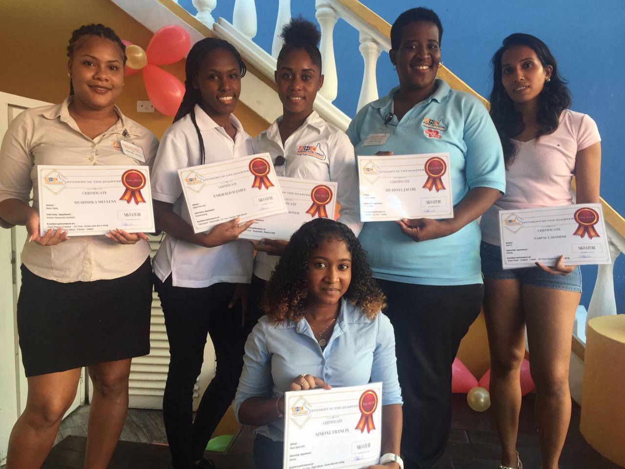 SUPERVISOR DI HOUSEKEEPING TA KONKISTÁ PREMIO MÁKSIMO DI ACADEMY HOTEL CURAÇAO DEN SÈPTÈMBER, ÒKTOBER I NOVÈMBER 2016