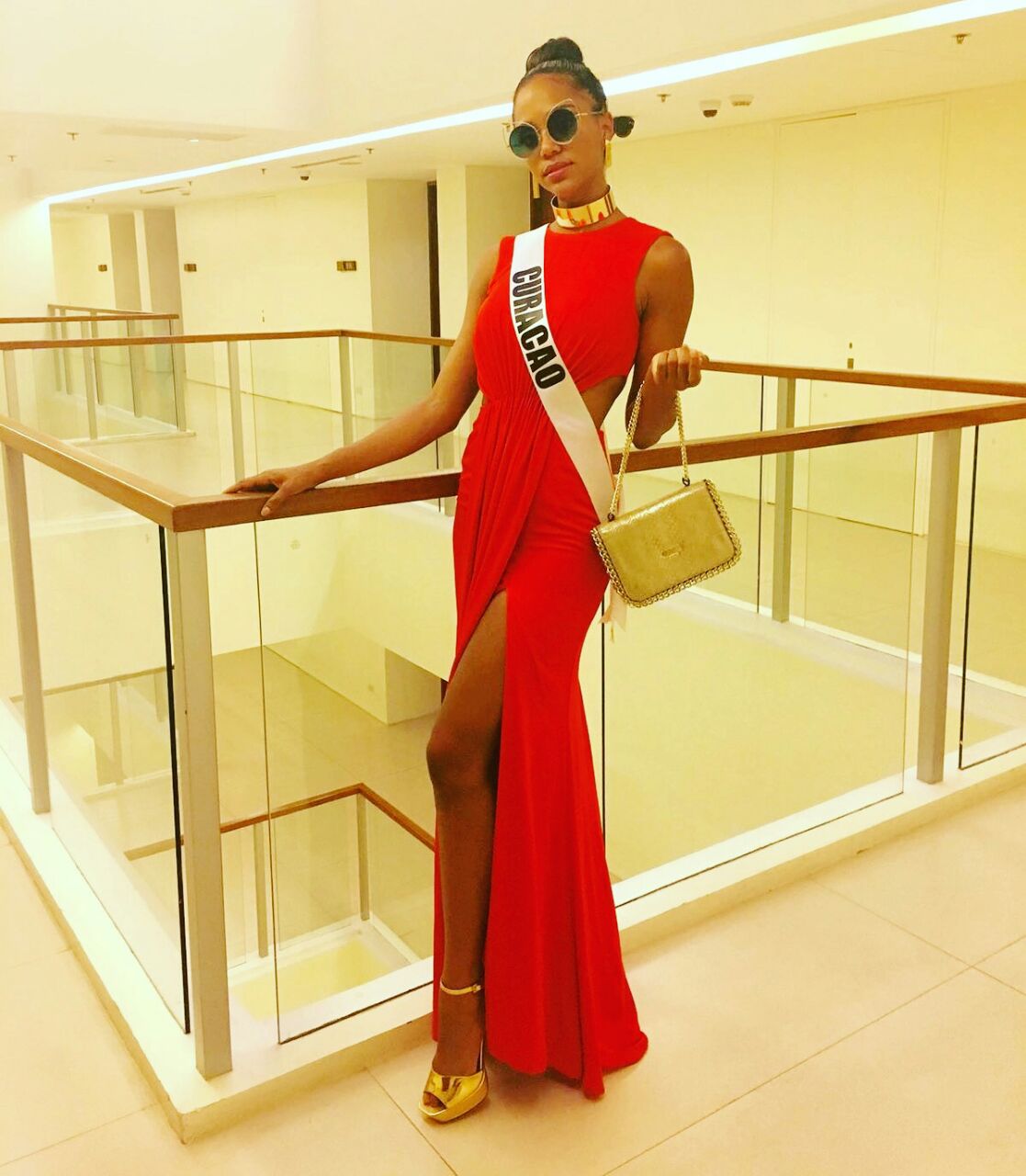 Miss Universe 2016 ta drenta su siman desisivo