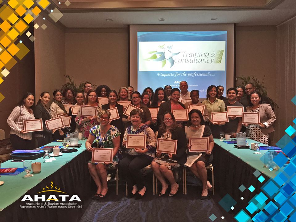 AHATA a organisa training special riba “Business Etiquette”