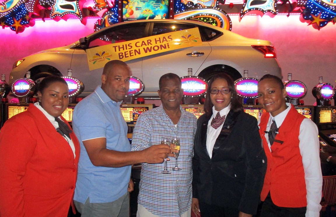 Ronald Montroos ta gana Carnaval Casino su outo #132
