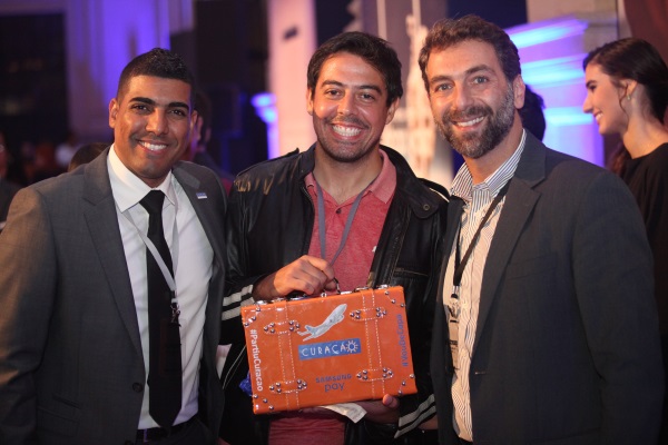 CTB ku akshon di merkadeo na Brazil durante lansamentu di Samsung Galaxy S8 i Galaxy S8+