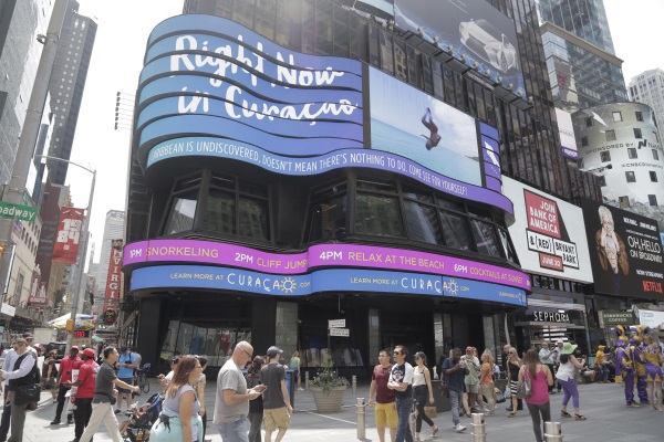 Curaçao partners with ABC Network on massive Times Square billboard campaign in New York City!