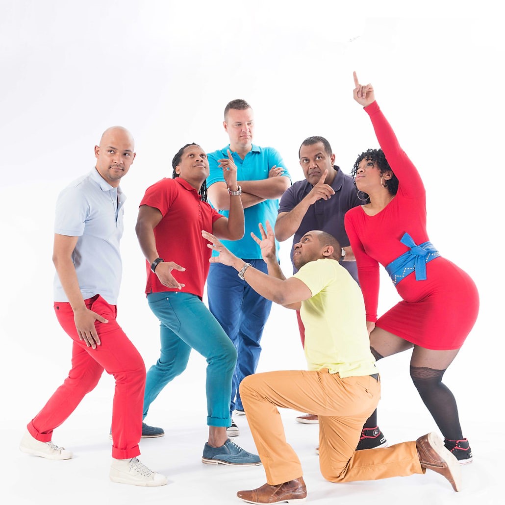 Nando Chirino i La Fiesta ta lansa Bob Marley Medley na Kizomba
