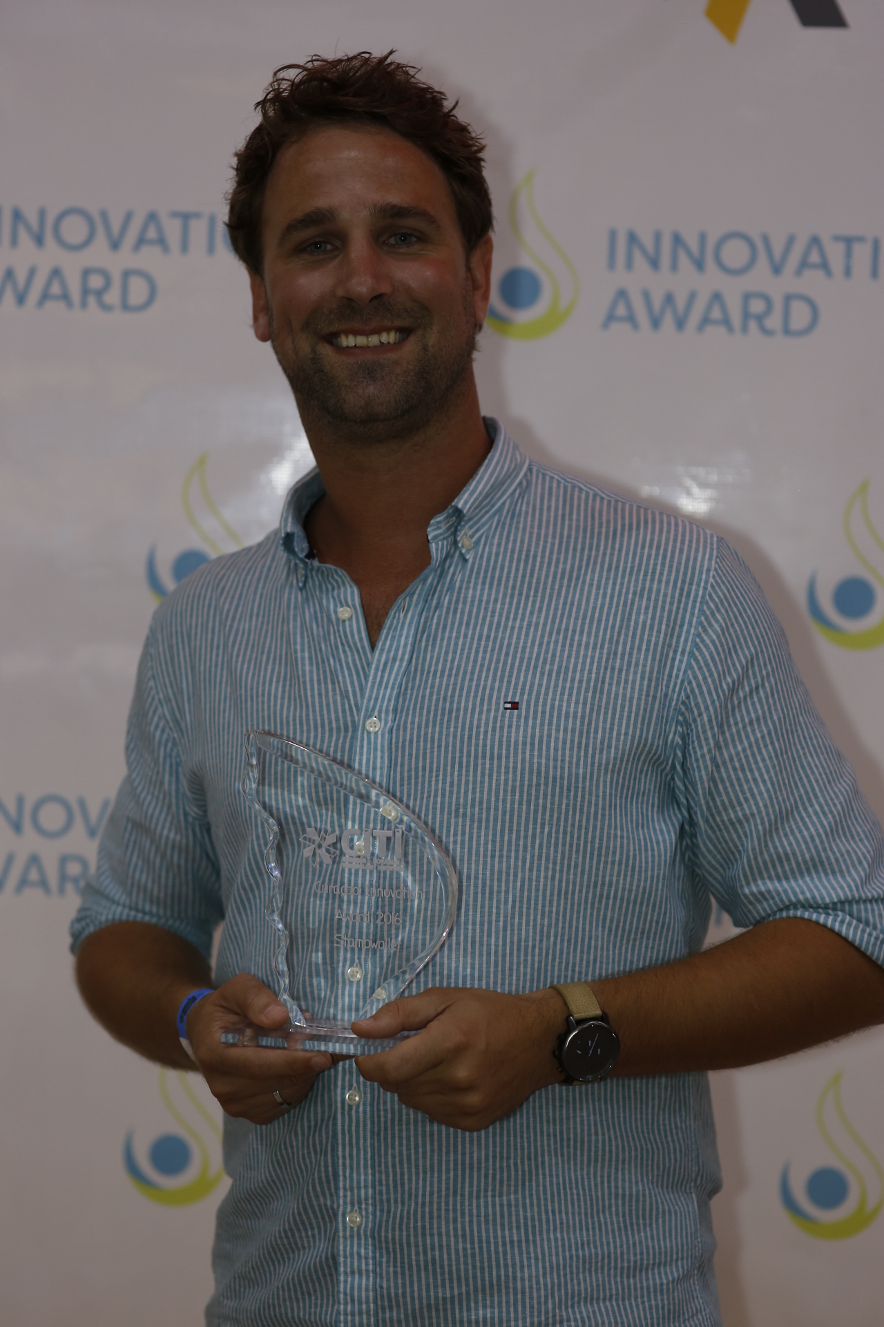 Registrashon pa Partisipá na e di 19 edishon di  Curacao Innovation Award 2017  Ta habrí.