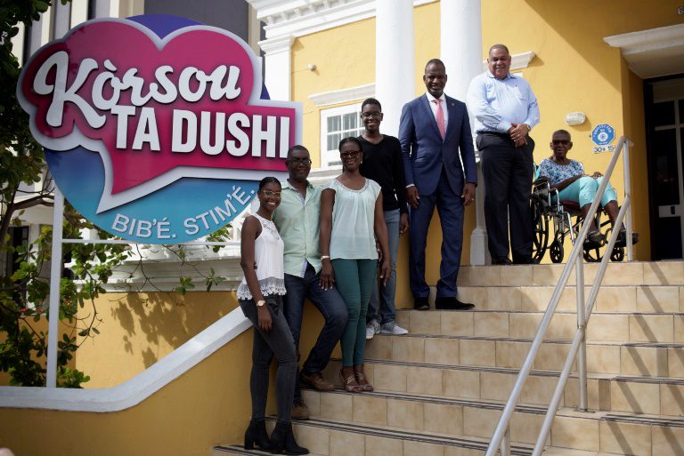 Desvelo b�rchi di _K�rsou ta dushi. Bib_�. Stim_�._3L