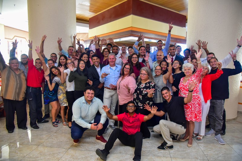 Boluntarionan di Rode Kruis Aruba a ricibi un Thank You Lunch