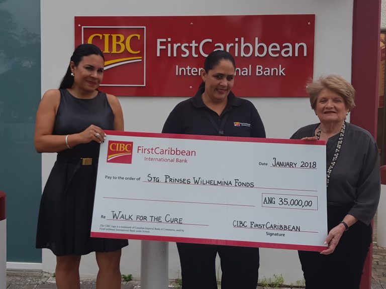 Pic CIBC FirstCaribbean makes donation to Prinses Wilhelmina Fonds