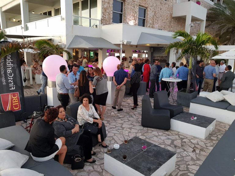 Pic CIBC FirstCaribbean att to Real Estate Agent