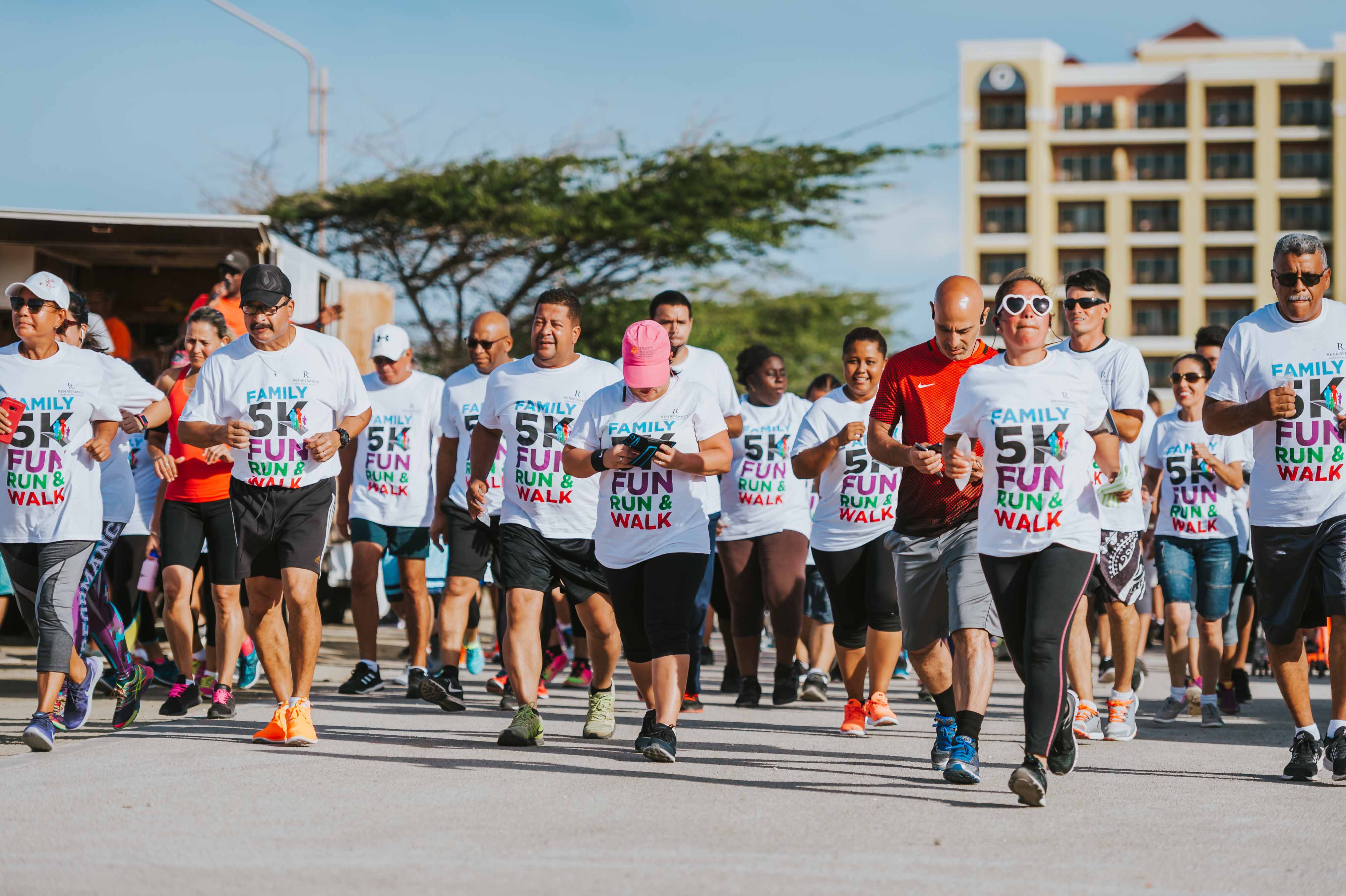 Renaissance Aruba a tene exitoso 5k Fun Run & Walk