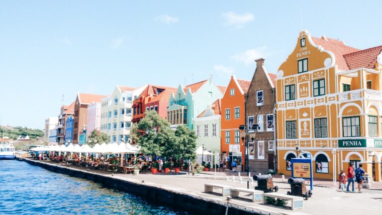 Punda-Curaçao-Handelskade