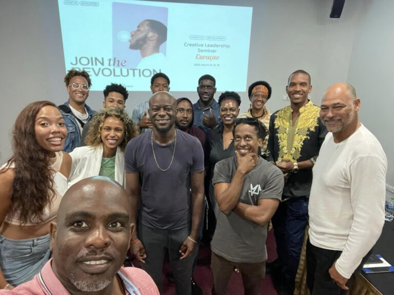 Group Cre8tive Revolution event in Curacao